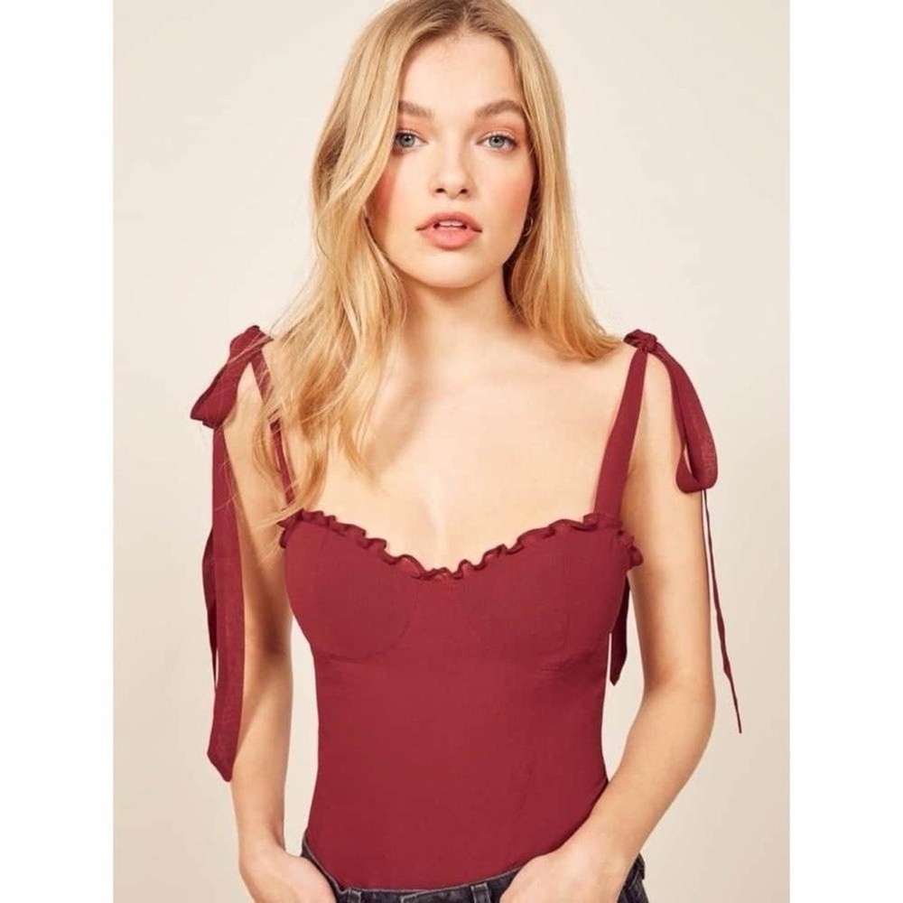 NWOT The Reformation Blanca top in Garnet